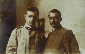 con il fratello Piero, durante la Prima Guerra Mondiale